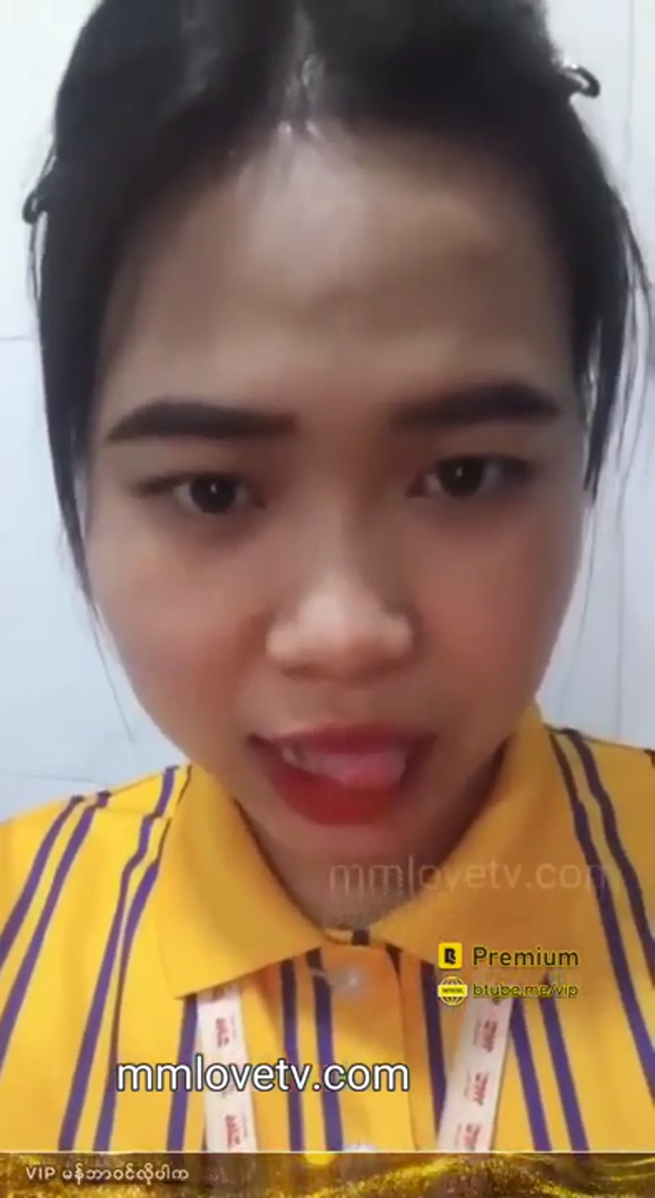 နို့ကြီးကြီး အကိတ်စော်လေးနဲ့ Chat ရင်း အပြန်အလှန် ပြသတဲ့ ဗီဒီယို