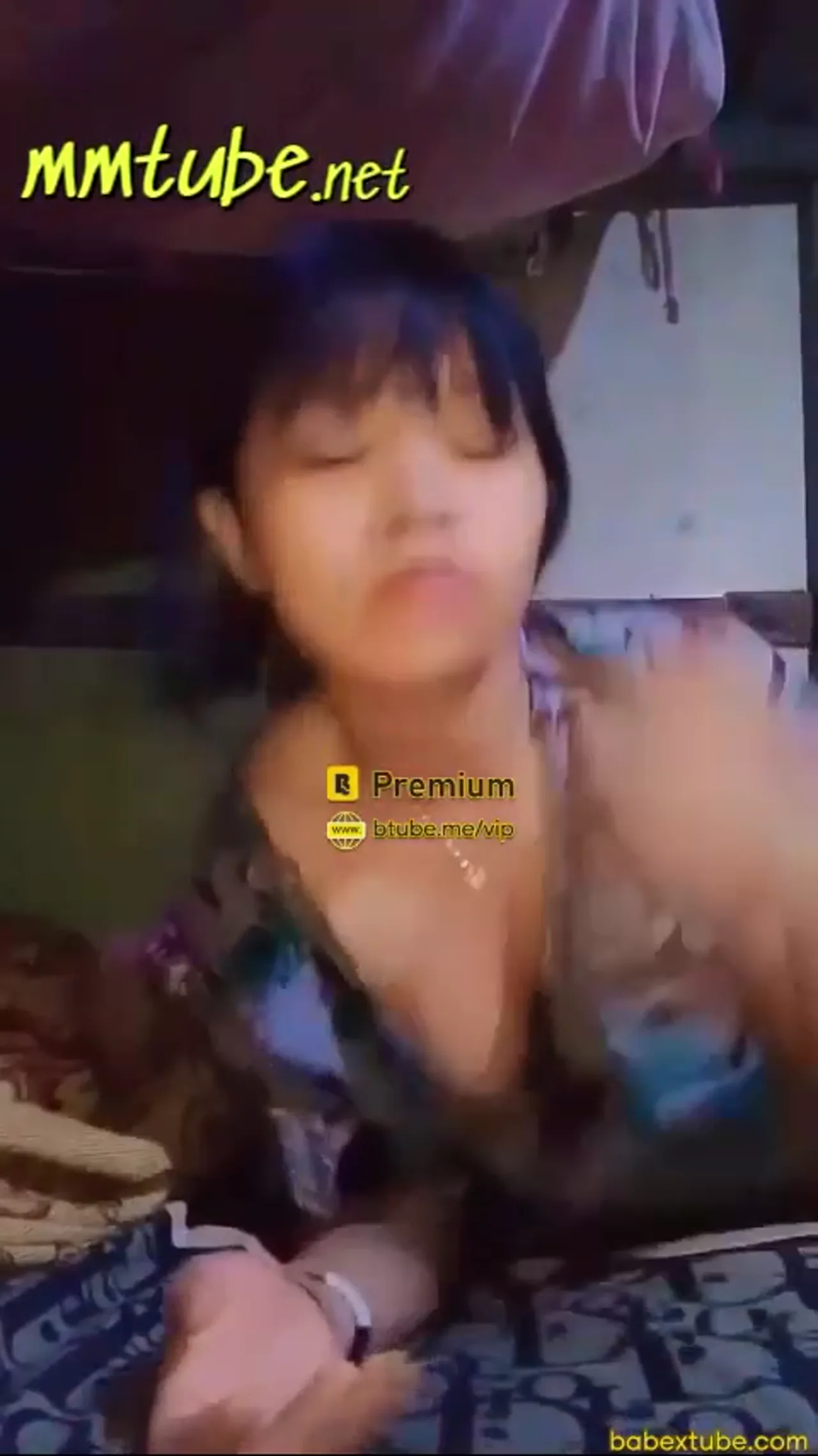 ဂါဝန်လေးလှန် အကုန်ချွတ်ပီး တမုန်းထန်တဲ့စော် (1)